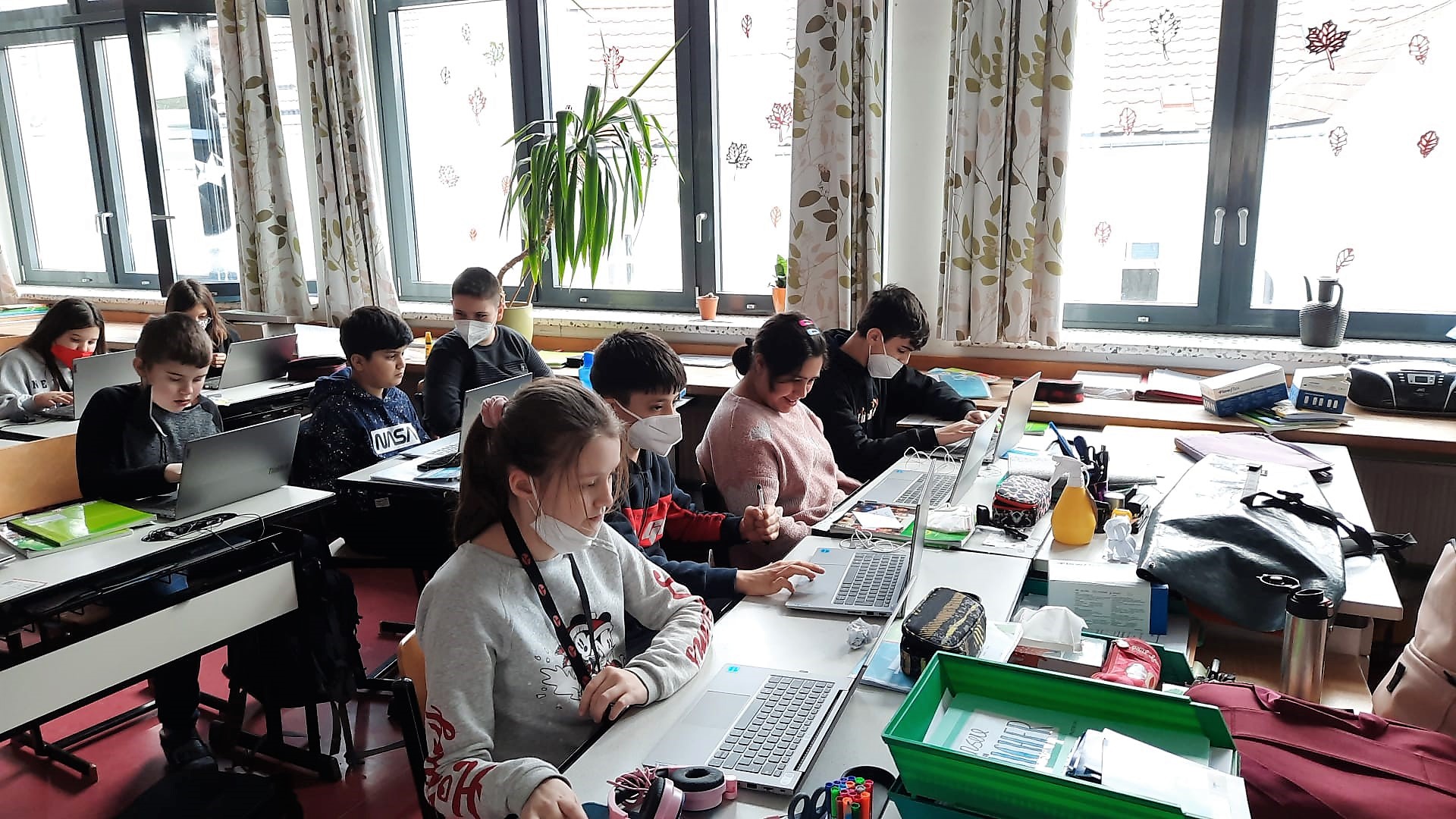 Mehr über den Artikel erfahren Umgang mit den neuen Laptops